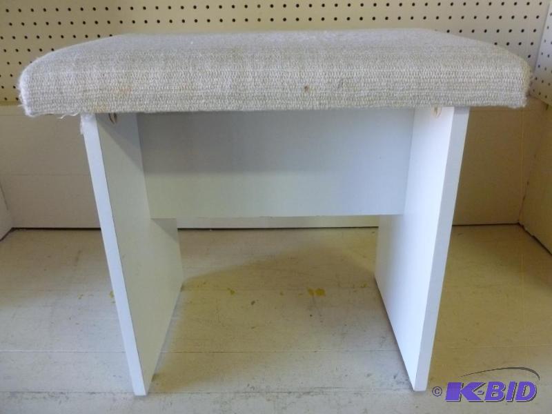 lot 128 image: Wood and cushion top hall bench that measures...