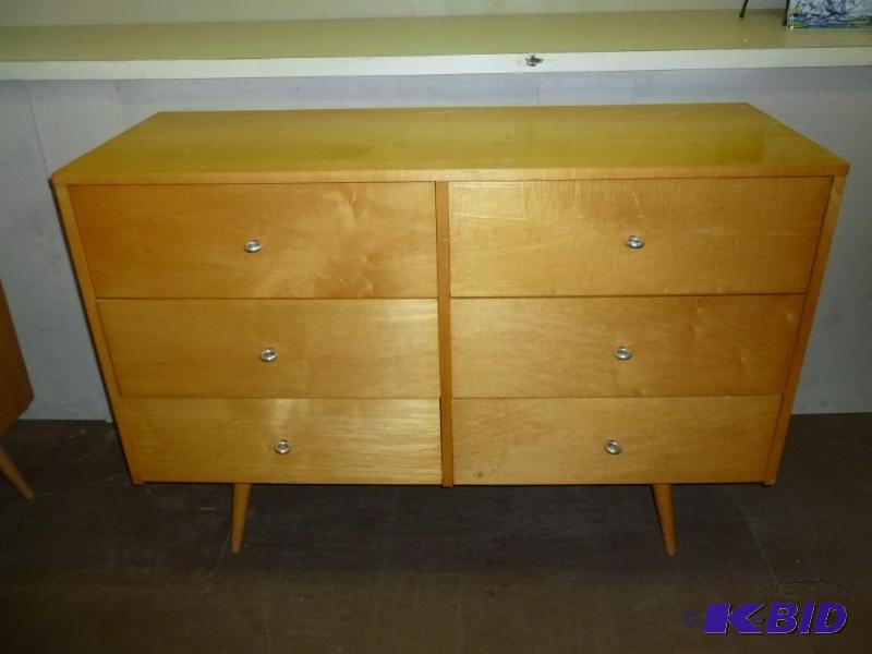 lot 3 image: Vintage Winchendon Furniture Co. - Paul McCob...