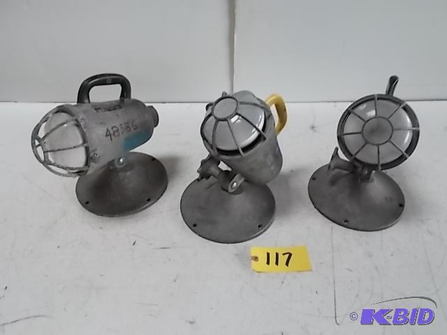 lot 117 image: (3) Circle D Adjustable Flood Lights, 300 wat...