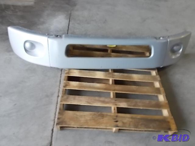 lot 136 image: Front Bumper from 2010 Freightliner...