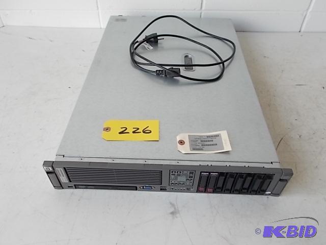 lot 226 image: H.P. DL380G5 Computer Network Server, SN 2UX9...