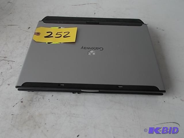 lot 252 image: Gateway M285E Laptop Computer, SN 0038655151...