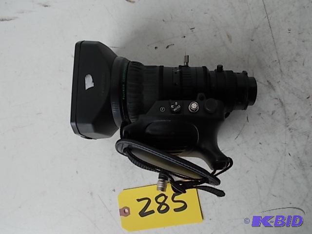 lot 285 image: Fujinon VCL-917BY TV Zoom Lens...