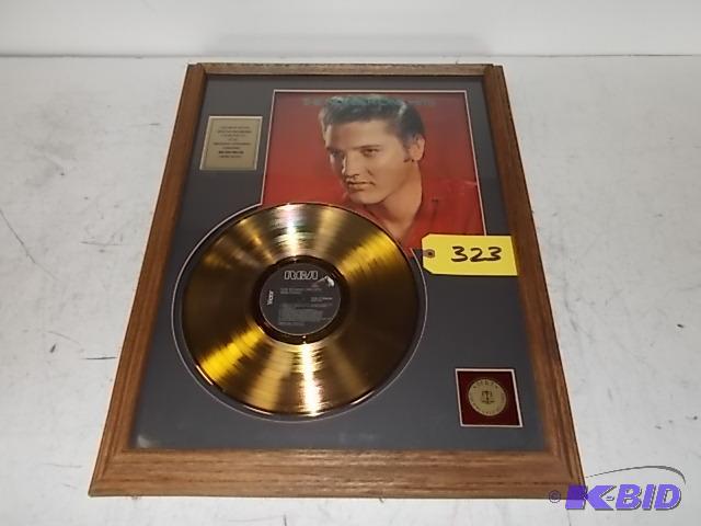 lot 323 image: Elvis Pressley &quotThe Number One Hits"...