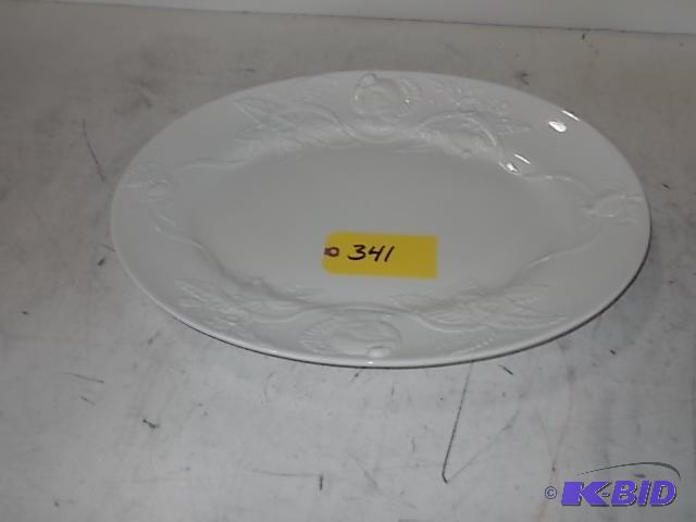 lot 341 image: Italian Turkey Platter...