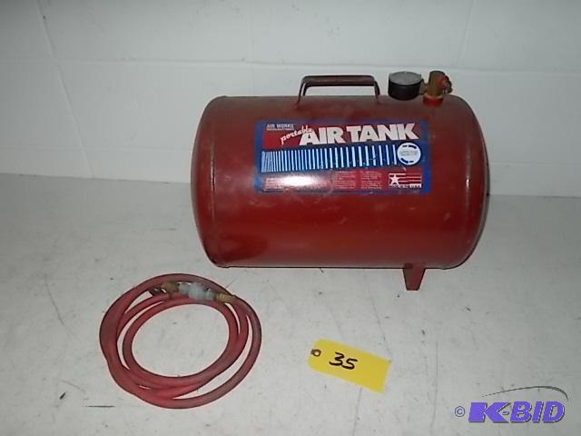lot 35 image: Portable Air Tank & Hose...