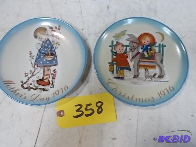 lot 358 image: (2) Hummel Plates...