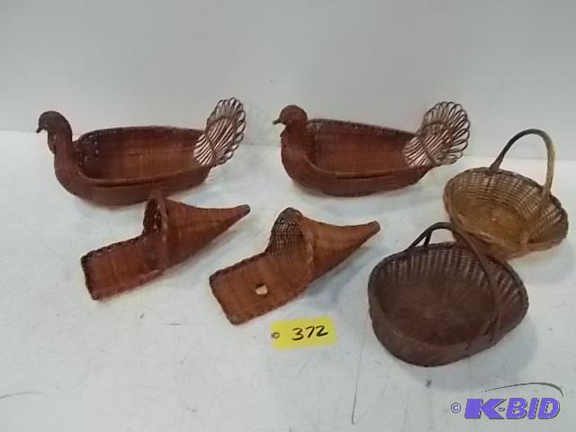 lot 372 image: (6) Asstd Baskets...