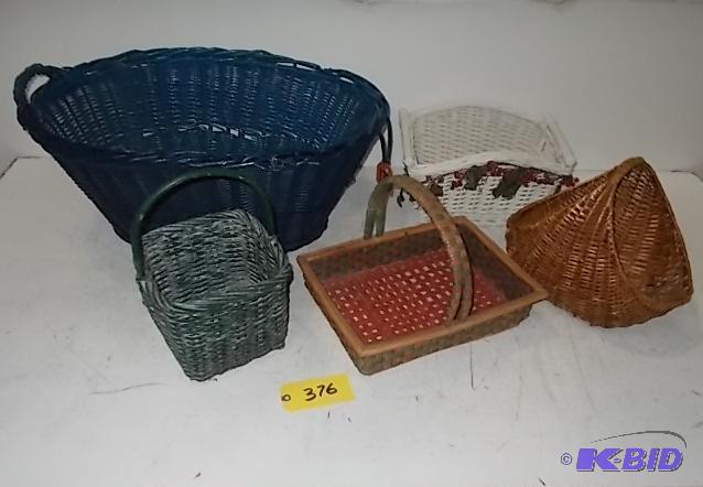 lot 376 image: (5) Asstd Baskets...