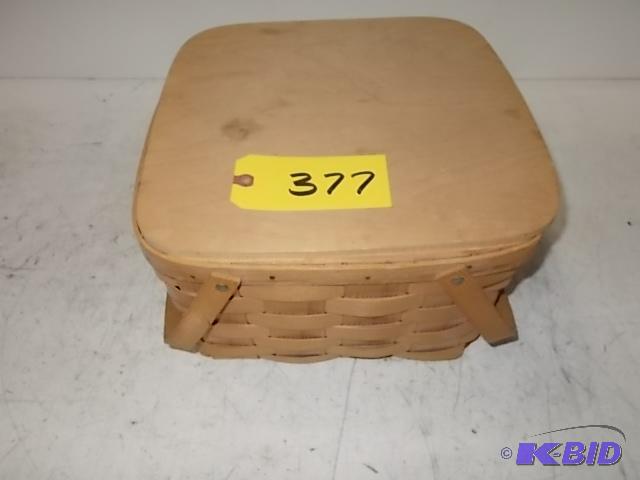 lot 377 image: Picnic Basket...