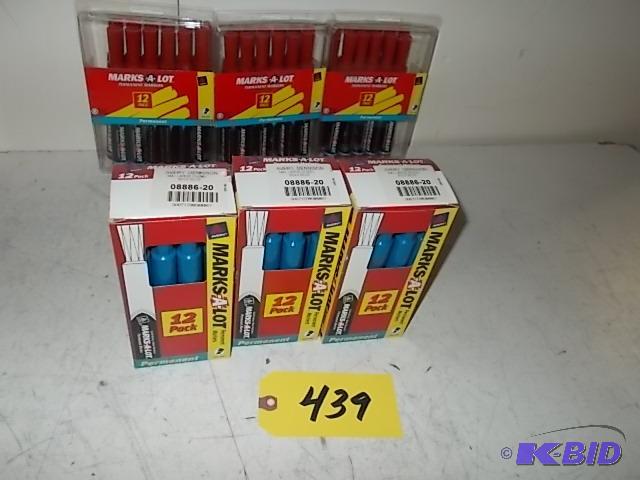 lot 439 image: Asstd Markers...