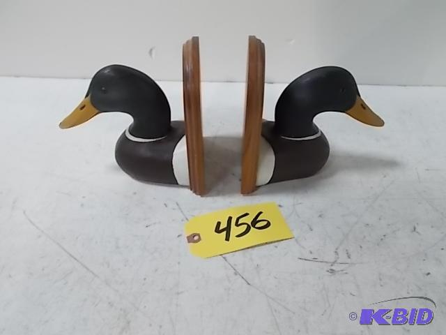 lot 456 image: Mallard Book Ends...