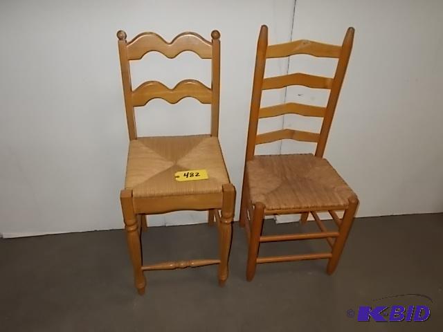 lot 482 image: (2) Chairs...