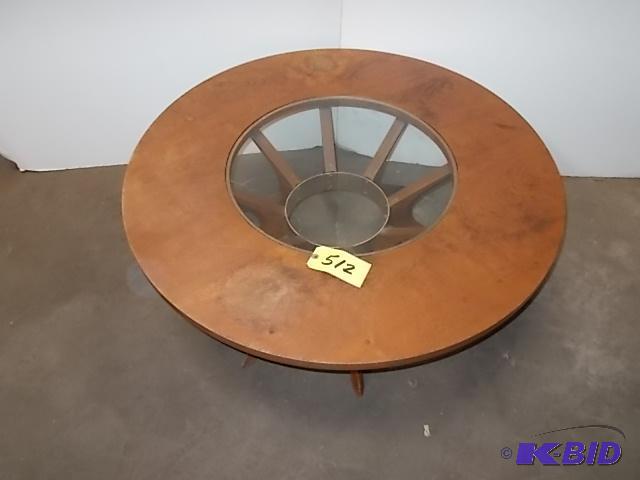 lot 512 image: 40" Coffee Table...