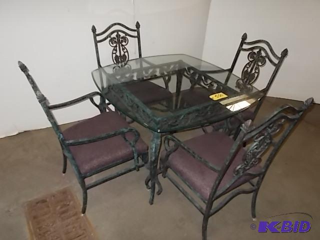 lot 550 image: Patio Dinette Set, Matched Lot 541...
