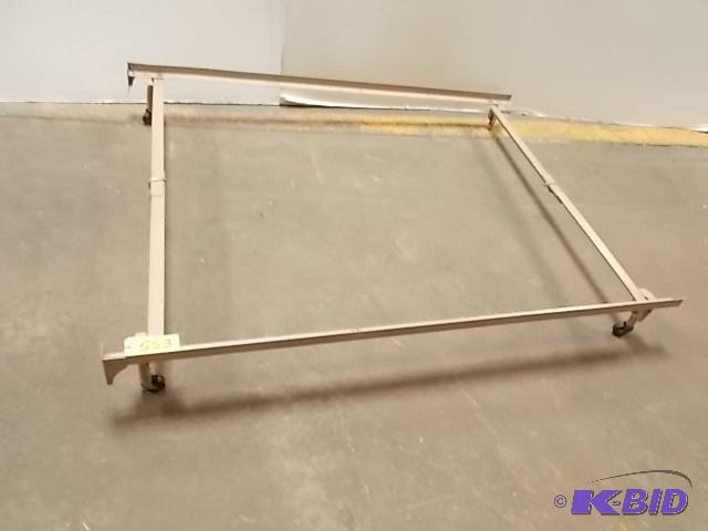 lot 553 image: Adjustable Bed frame, Missing 1 Wheel...