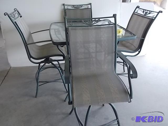 lot 83 image: Patio Table & (4) Stools...