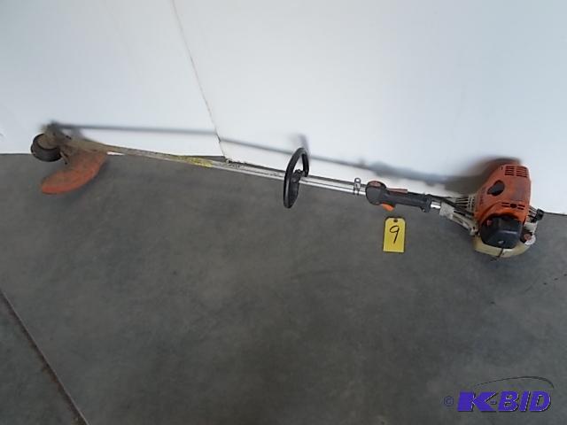 lot 9 image: Stihl Gas Trimmer, Works...