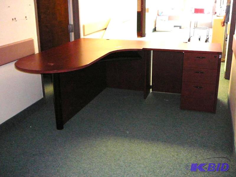 lot 11 image: Cherryman&nbsp3 drawer office desk with key ...