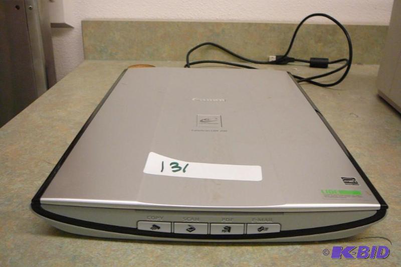 lot 131 image: Canon scan lide 200 scanner ...