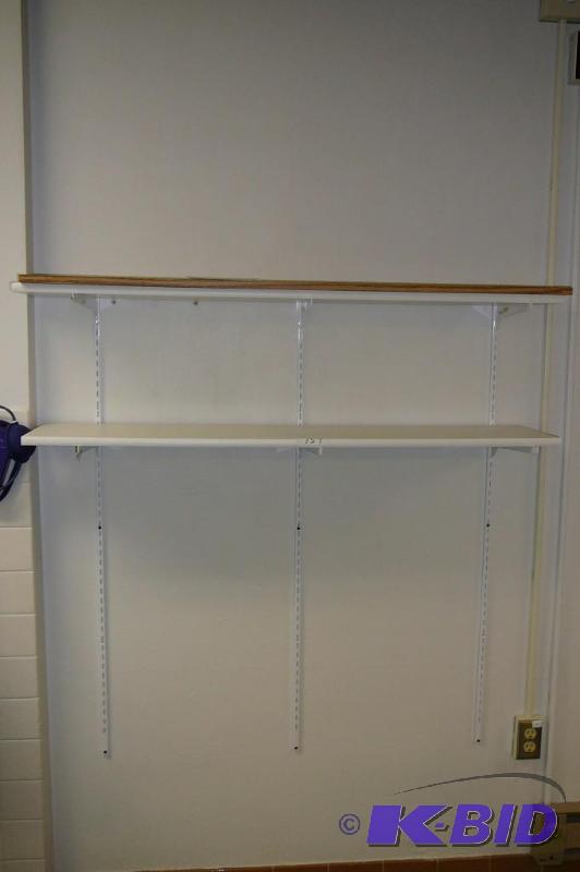 lot 154 image: 3 white shelves&nbspand wall brackets  ...