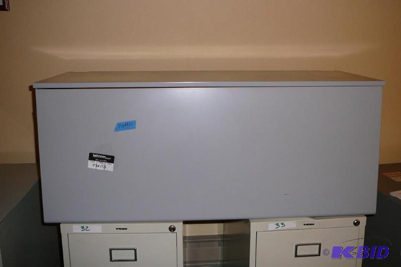lot 36 image: Grey metal wall mounting filing cabinet very ...