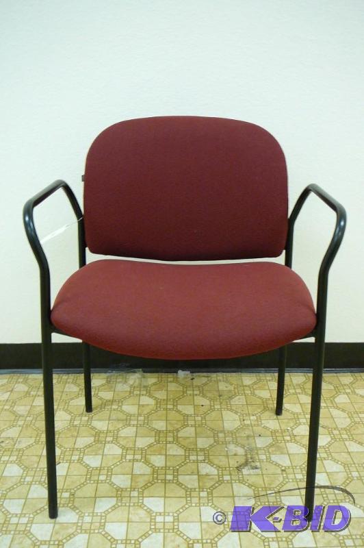 lot 5 image: Office chair ...