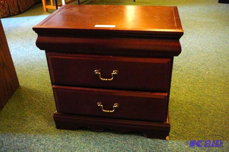lot 58 image: 2 drawer wooden night stand cherry  26&q...