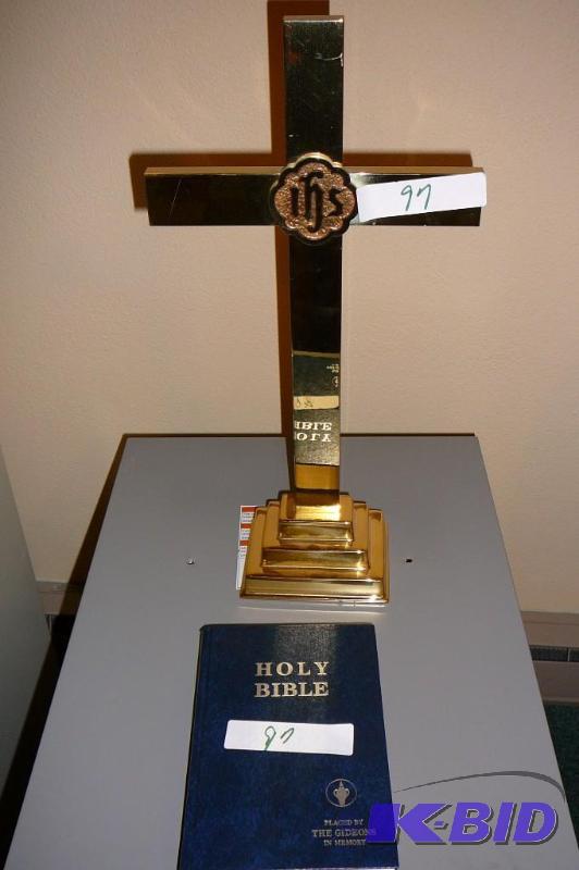 lot 97 image: Holy bible and Revell ware cross  ...