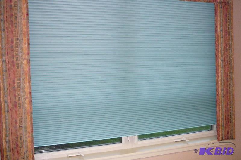 lot 182 image: 2 window blinds light blue color 87&quotW x ...