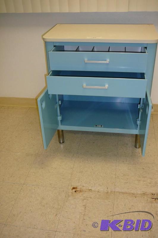 lot 185 image: Hamilton metal storage cabinet 28&quotW x 17...