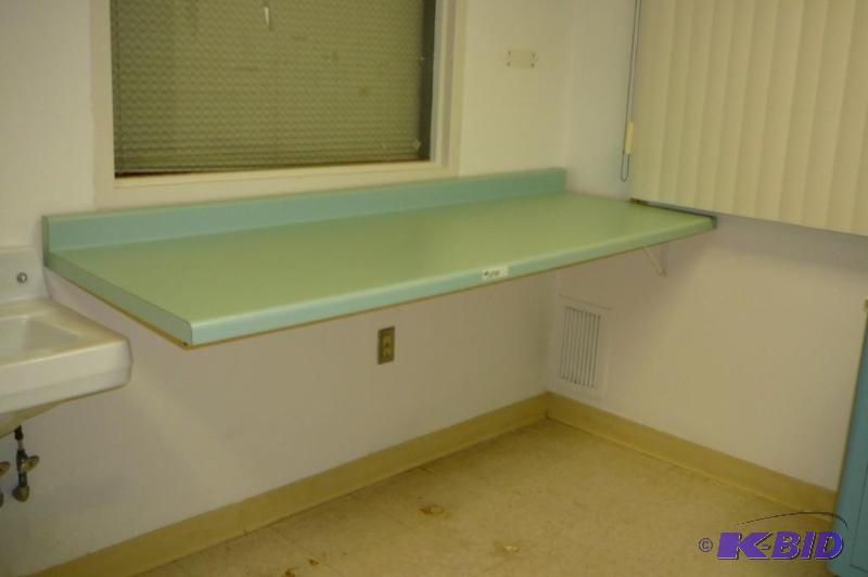 lot 186 image: Formica&nbspcounter top 74&quotL x 24"...