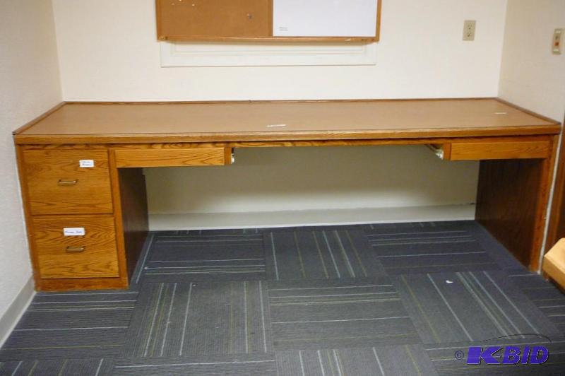 lot 207 image: Oak desk with 4 drawers 98&quotW x 30&quotD...