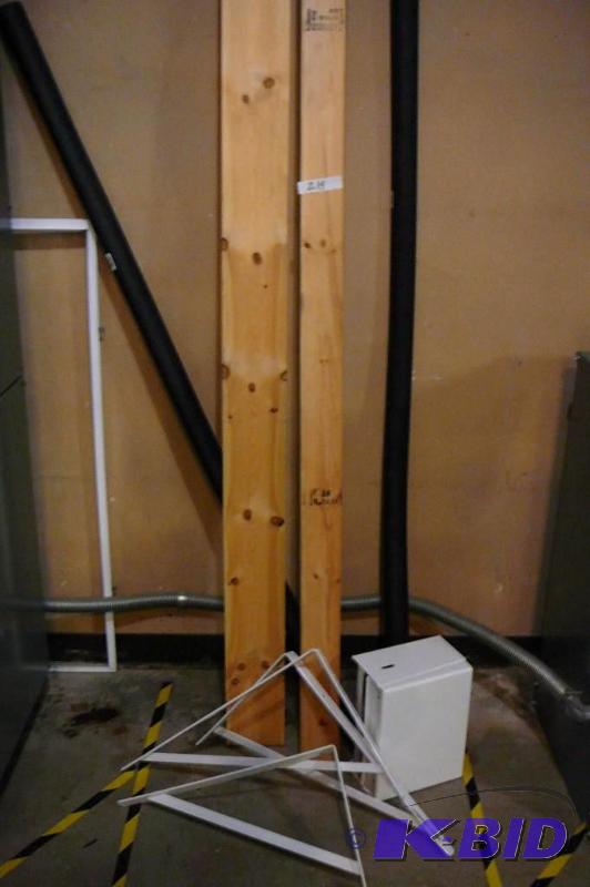 lot 219 image: lot of 3 heavy duty brackets, paper towel dis...