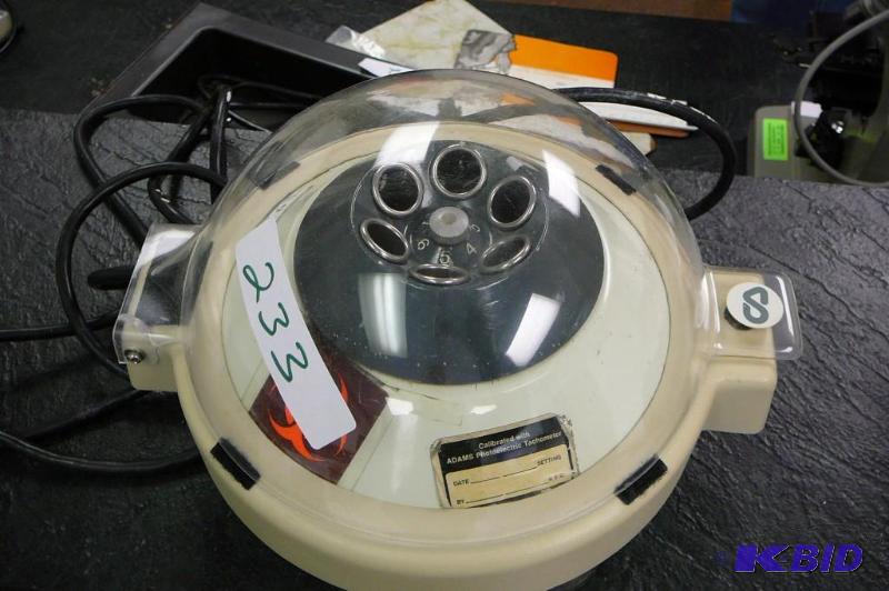 lot 233 image: Accu- stat centrifuge  serial #183 1.5 A...