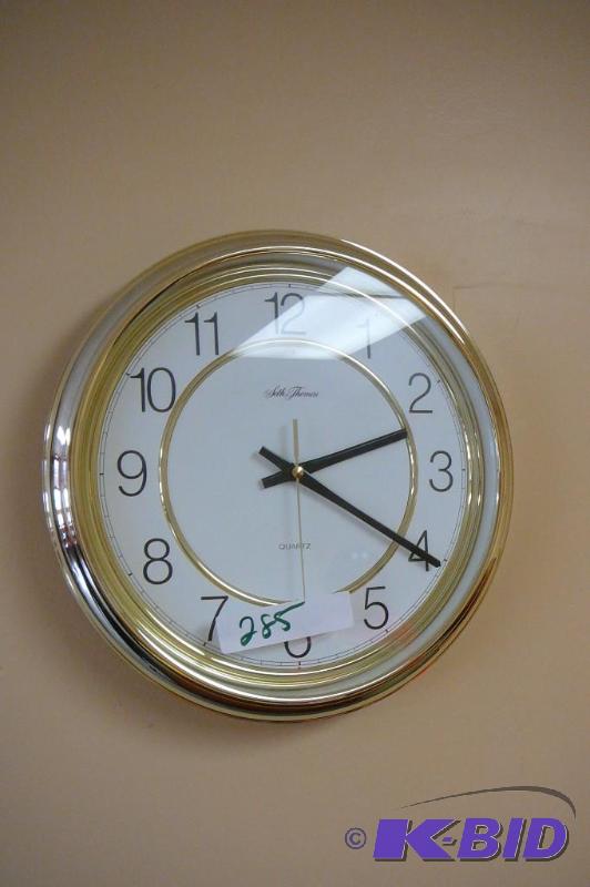 lot 285 image: Clock...