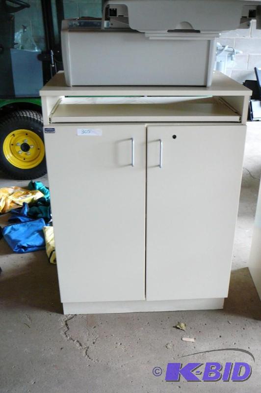 lot 305 image: Storage cabinet wooden with shelves and pull ...