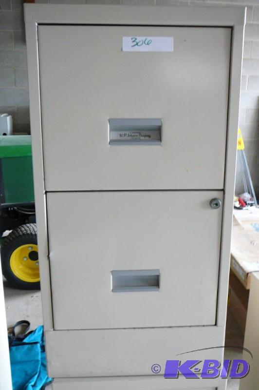 lot 306 image: 2 drawer metal filing cabinet...