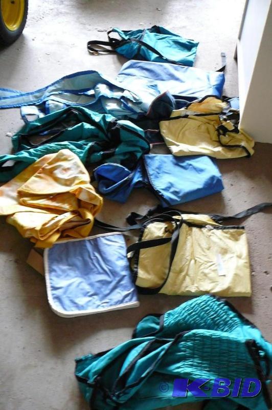 lot 309 image: Large lot of lead X-Ray vests 13 count  ...