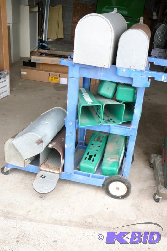 lot 313 image: lot of mail boxes and a nice Rubbermaid 4 whe...