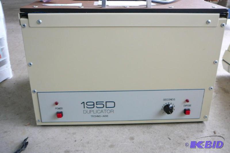 lot 314 image: a 195D&nbspDuplicator Techno-Aide...