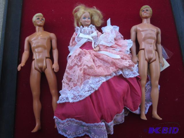 lot 140 image: Lot of (3) vintage Barbies, (2) Ken dolls mar...