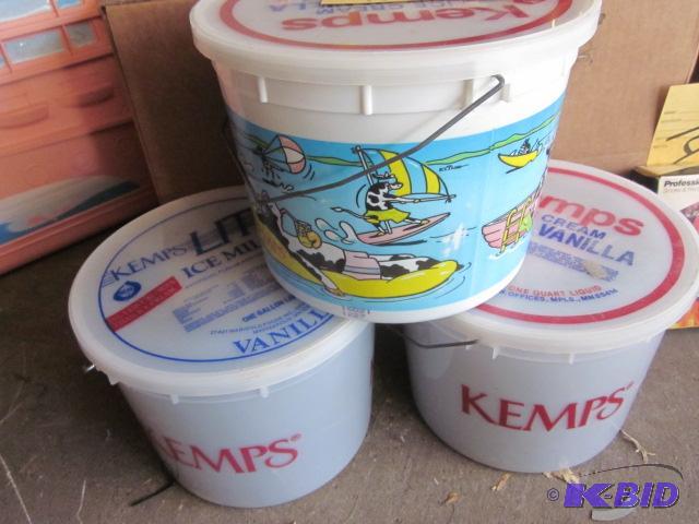 lot 146 image: Lot of (3) ice cream buckets full of 45 recor...