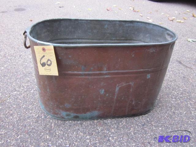 lot 60 image: Large primitive antique copper wash tub, miss...