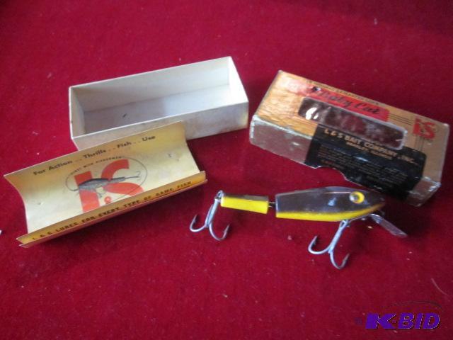 lot 86 image: Vintage Lure