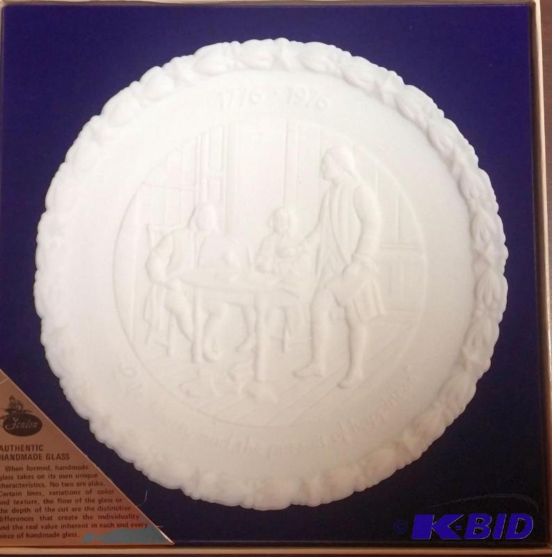 1974 Fenton A Portrait of Liberty Bicentennial Plate