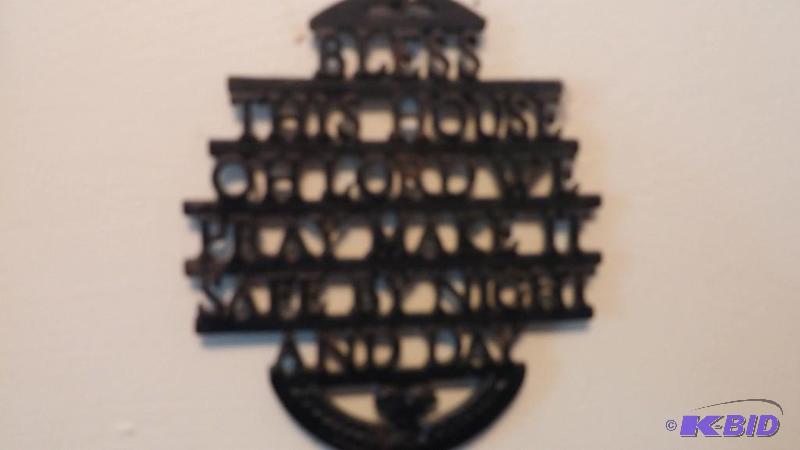 Trivet