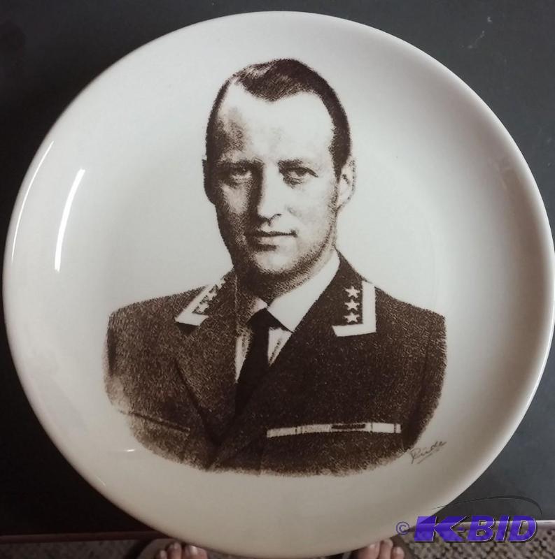 Plate