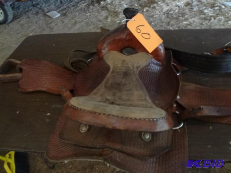 Saddle