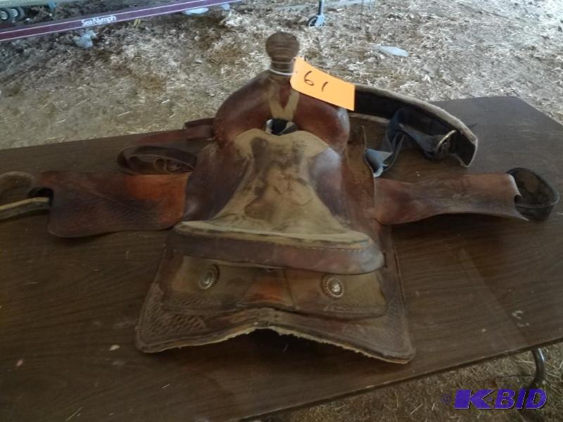 Saddle